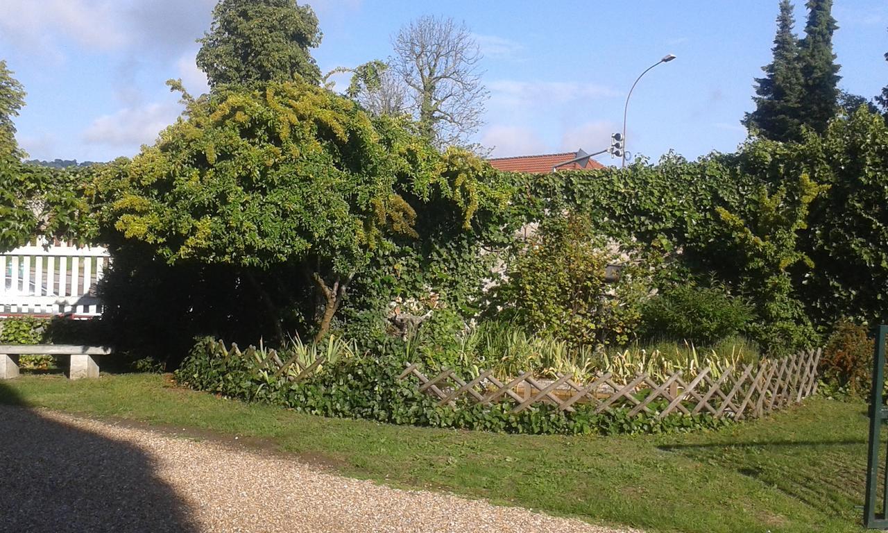 Hotel Au Chateau Blanc Saint-Aubin-lès-Elbeuf Eksteriør billede